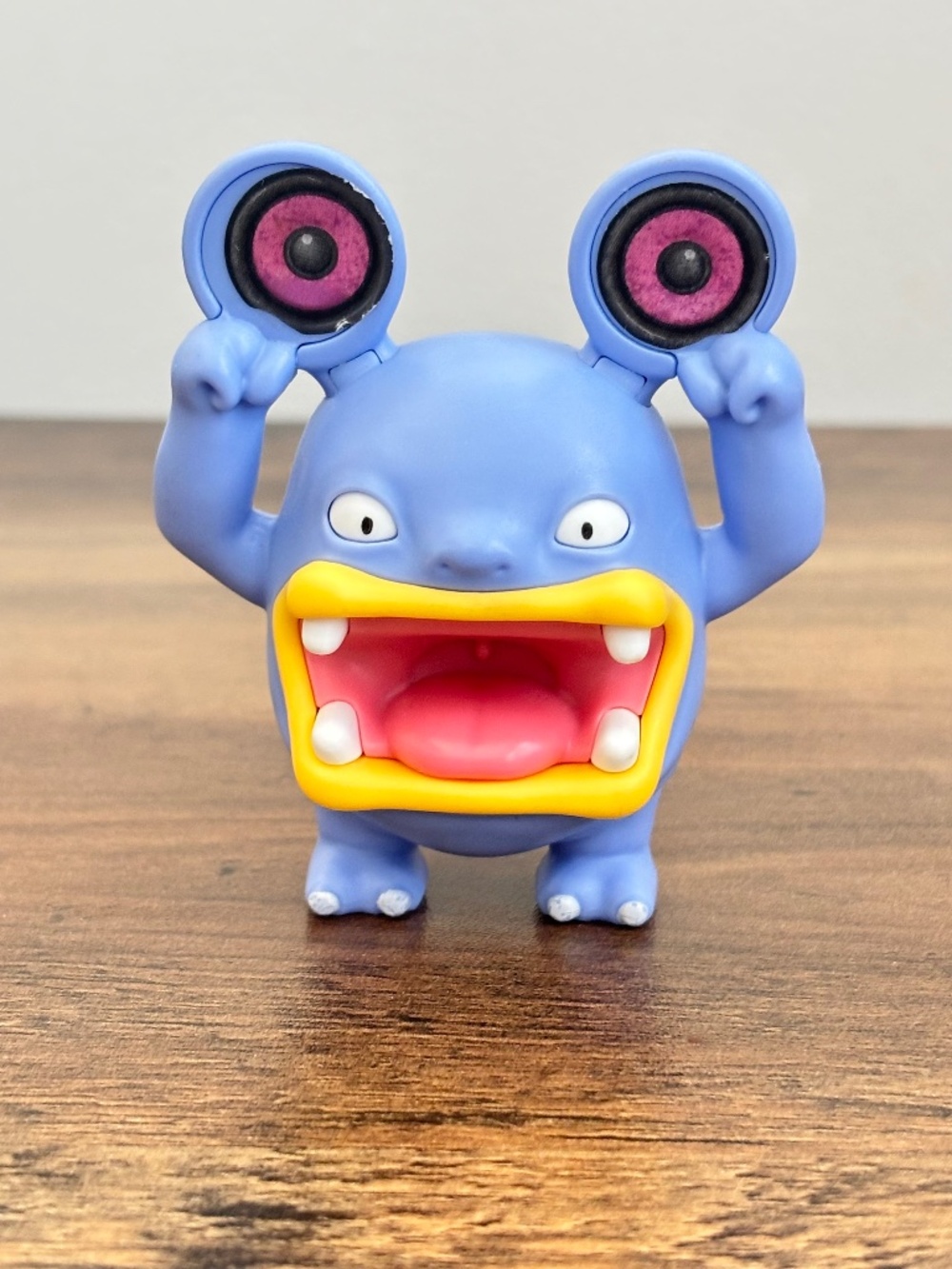 Pokémon Detective Pikachu Loudred Toy Figure Burger King 2019 Cake Topper